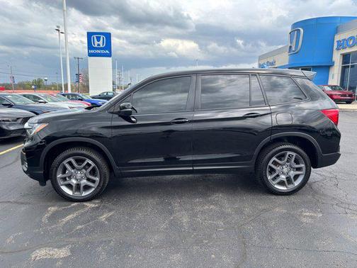 Crystal Black Pearl 2023 Honda Passport AWD EX-L