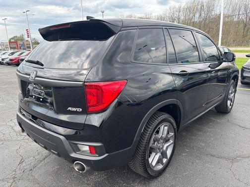 Crystal Black Pearl 2023 Honda Passport AWD EX-L