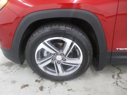 Red Quartz Tintcoat 2021 GMC Terrain SLT