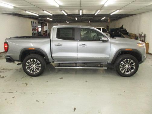 Sterling Metallic 2026 GMC Canyon Denali