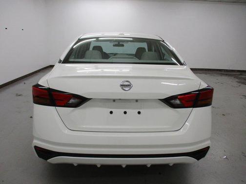 2020 Nissan Altima S FWD