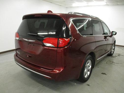 Velvet Red Pearlcoat 2017 Chrysler Pacifica Touring-L