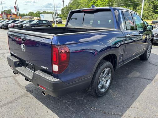 Obsidian Blue Pearl 2023 Honda Ridgeline RTL-E