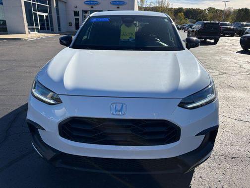 2023 Honda HR-V AWD Sport