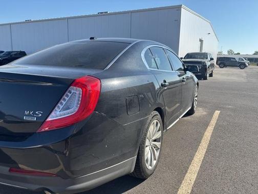 2014 Lincoln MKS Base