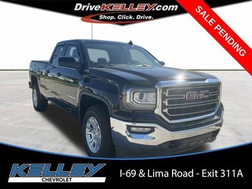 Onyx Black 2017 GMC Sierra 1500 SLE