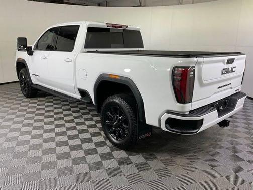 Summit White 2026 GMC Sierra 3500 AT4