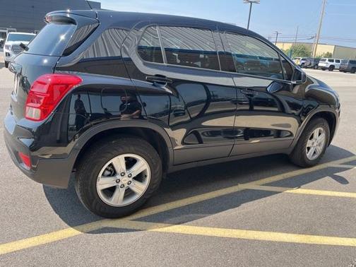 2022 Chevrolet Trax LS
