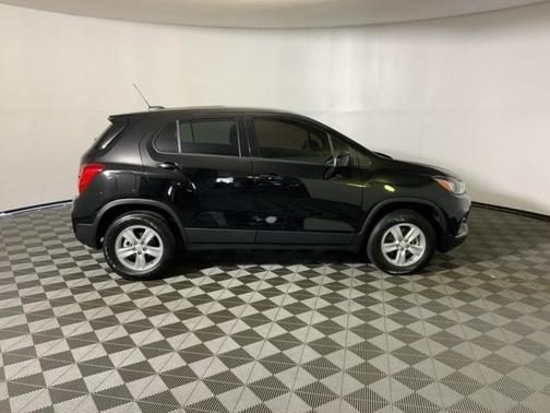 2022 Chevrolet Trax LS