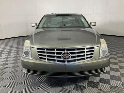 2011 Cadillac DTS Luxury