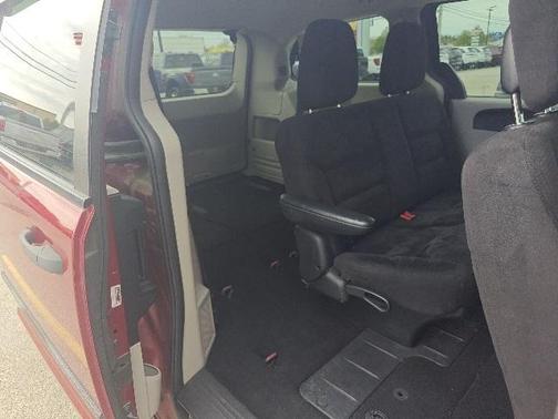 2014 Dodge Grand Caravan AVP/SE
