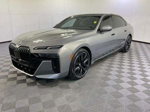 Oxide Gray Metallic 2023 BMW 760 760i xDrive