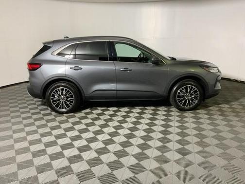 2026 Ford Escape Base