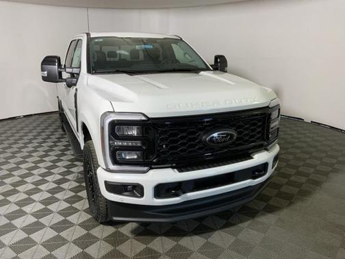 2025 Ford F-350 Lariat Super Duty