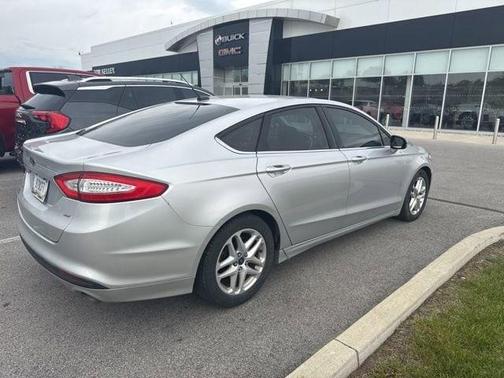 Ingot Silver 2015 Ford Fusion SE