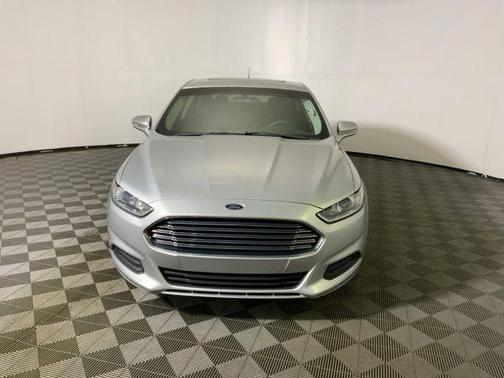 Ingot Silver 2015 Ford Fusion SE