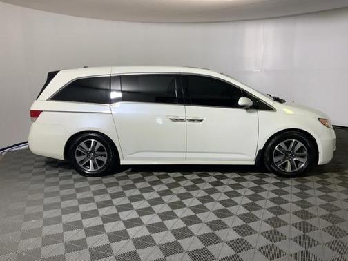 2014 Honda Odyssey Touring