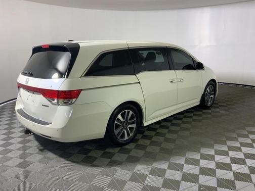 2014 Honda Odyssey Touring