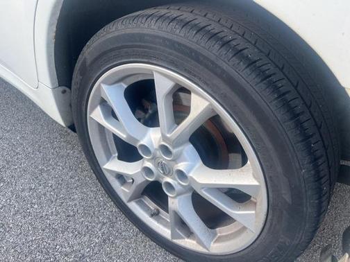 2014 Nissan Maxima SV