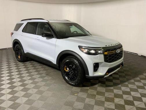 Space White Metallic 2026 Ford Explorer Tremor