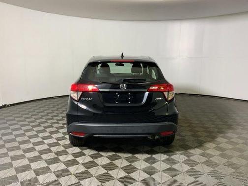 Crystal Black Pearl 2021 Honda HR-V LX