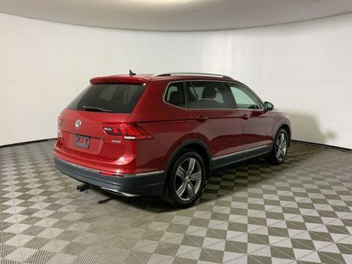 2019 Volkswagen Tiguan 2.0T SEL Premium