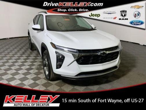 Summit White 2026 Chevrolet Trax LT