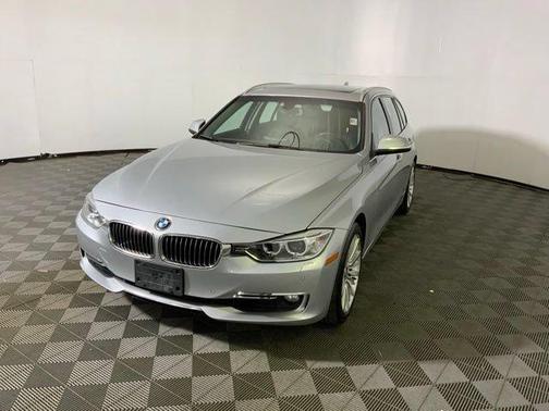 Glacier Silver Metallic 2015 BMW 328 i xDrive
