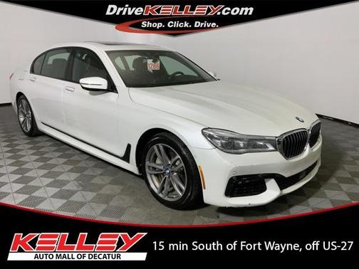 2016 BMW 750 i xDrive