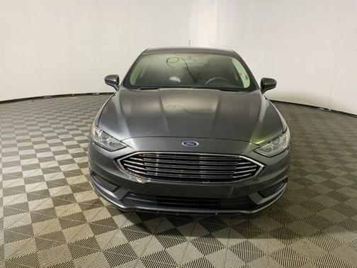 2017 Ford Fusion Hybrid SE