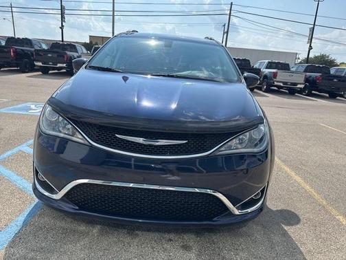 2018 Chrysler Pacifica Touring-L Plus