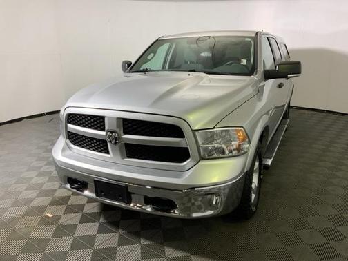 2014 RAM 1500 SLT