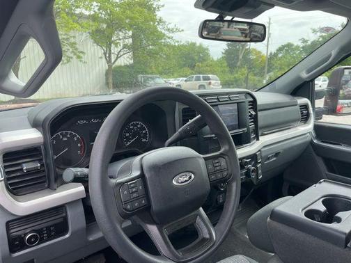 Race Red 2023 Ford F-250 XLT