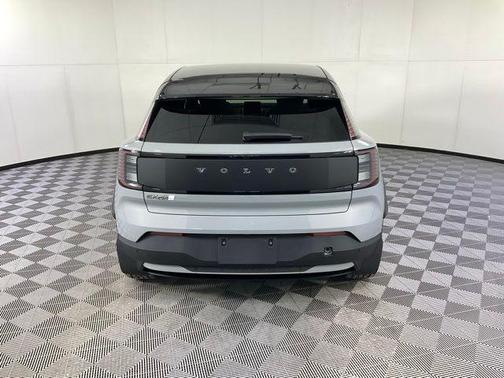 Vapour Grey 2026 Volvo EX30 TWIN MOTOR CROSS COUNTRY ULTRA