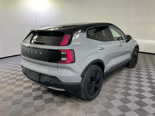 Vapour Grey 2026 Volvo EX30 TWIN MOTOR CROSS COUNTRY ULTRA