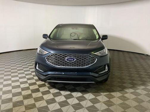 Blue Metallic 2024 Ford Edge SEL