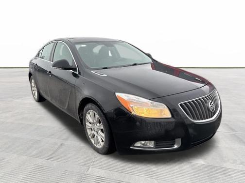 2013 Buick Regal Base