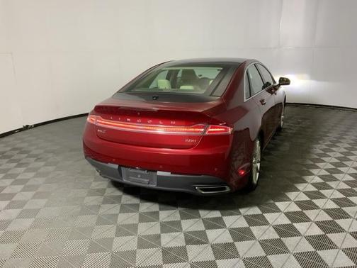 2015 Lincoln MKZ Hybrid Base