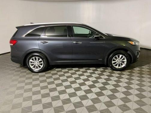 Platinum Graphite 2018 Kia Sorento LX