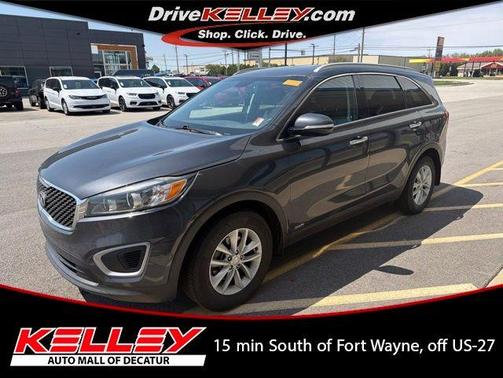 Gray 2018 Kia Sorento LX
