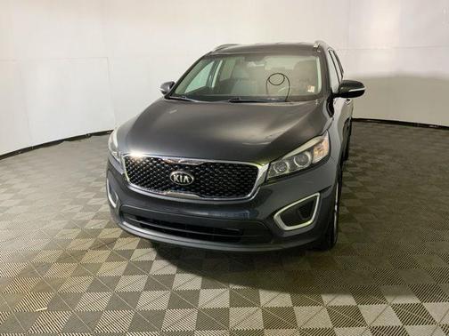 Platinum Graphite 2018 Kia Sorento LX