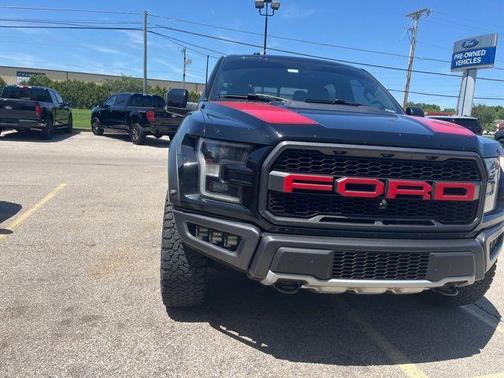 Shadow Black 2018 Ford F-150 Raptor