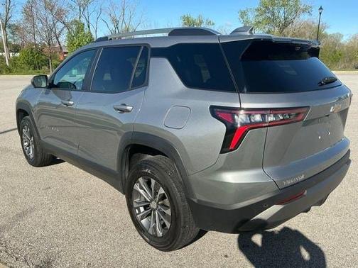 Sterling Gray Metallic 2025 Chevrolet Equinox LT