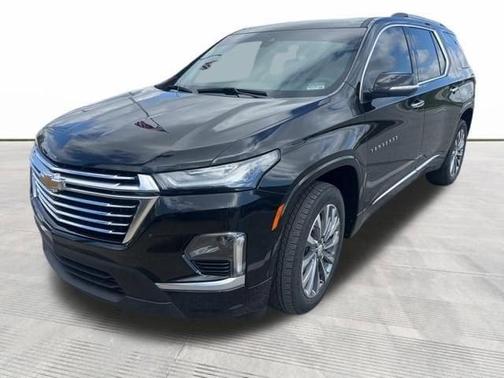 Mosaic Black Metallic 2023 Chevrolet Traverse Premier