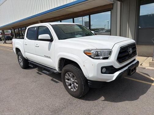 2017 Toyota Tacoma SR5