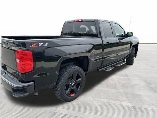 Black 2019 Chevrolet Silverado 1500 LD LT