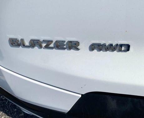 Summit White 2023 Chevrolet Blazer 2LT