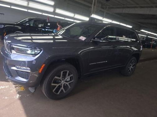 Baltic Gray 2025 Jeep Grand Cherokee Limited