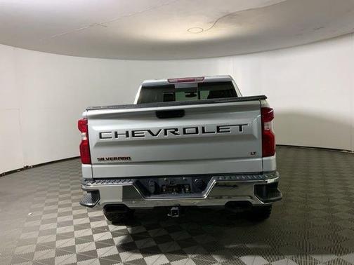Silver Ice Metallic 2021 Chevrolet Silverado 1500 LT