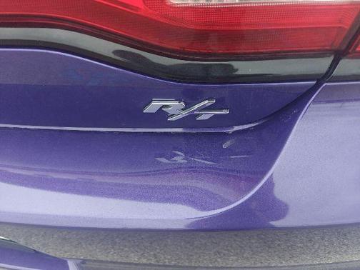 Plum Crazy Pearlcoat 2014 Dodge Charger R/T